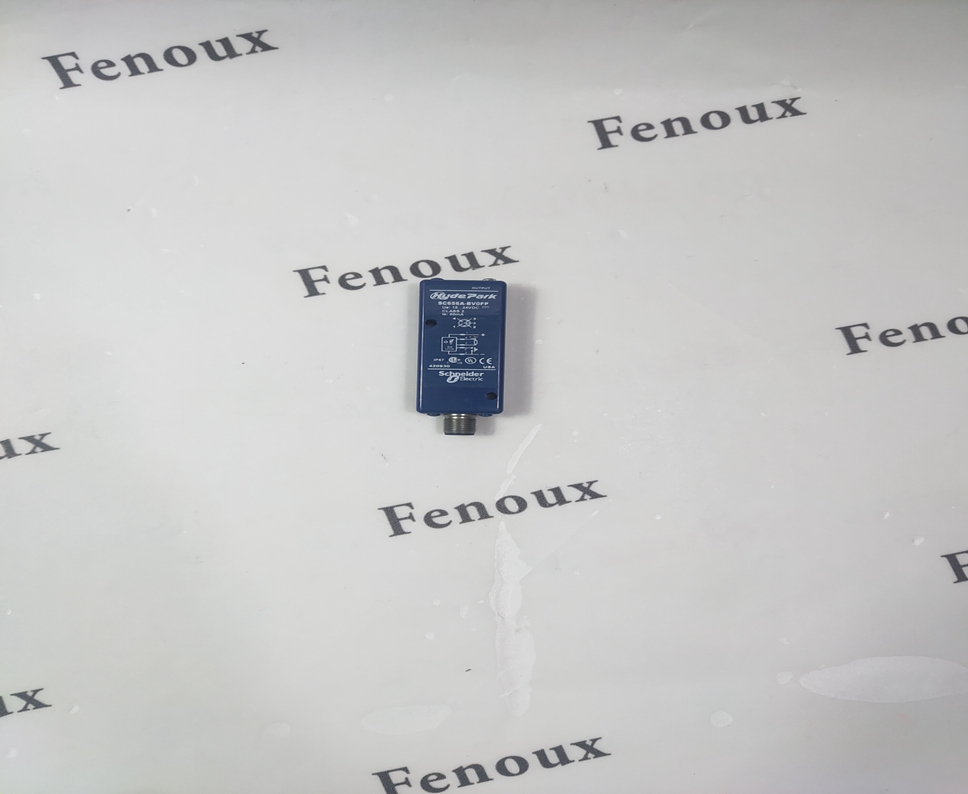 SCHNEIDER 140NOE77110 Output module